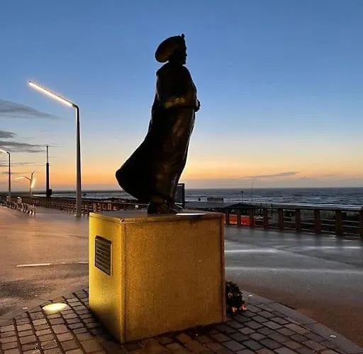 115 M2 With Garden 200m From The Haag